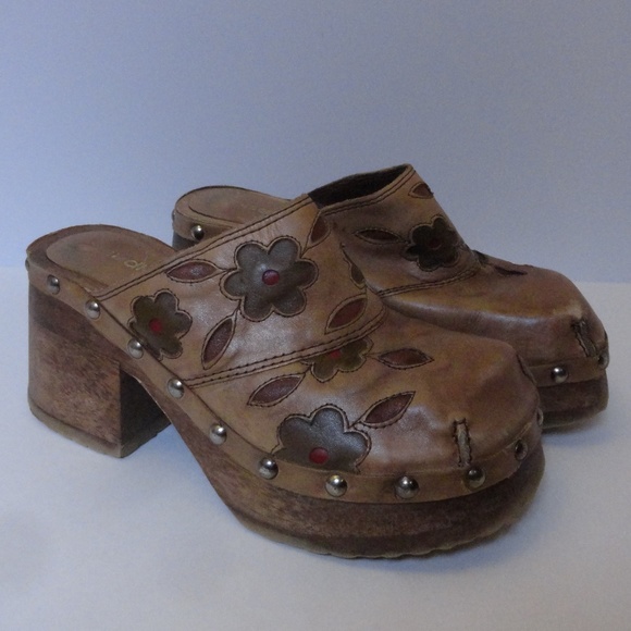 candies clogs vintage